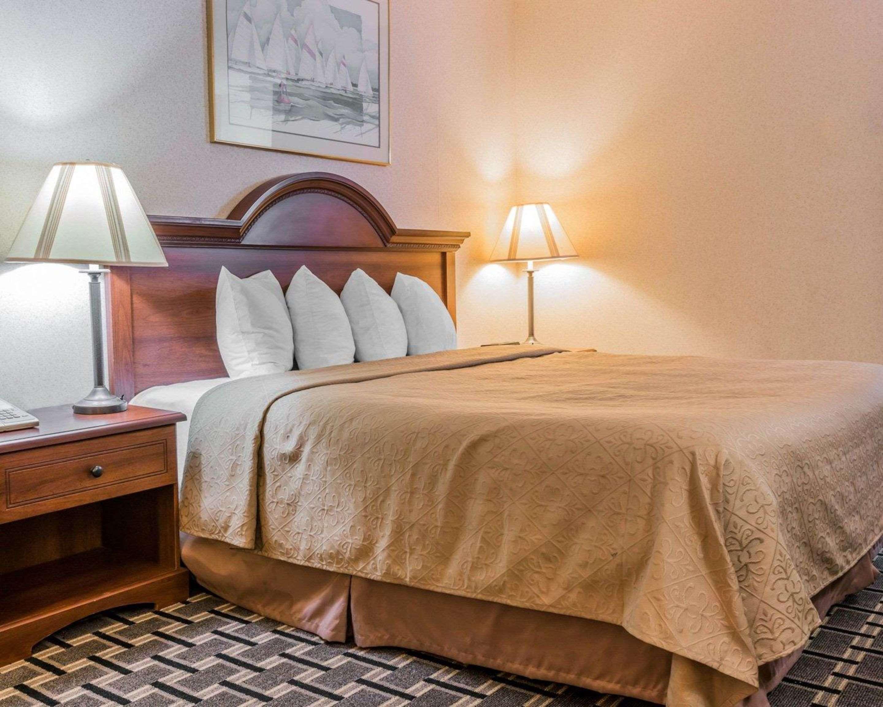 Quality Inn Grand Rapids North Walker Kültér fotó