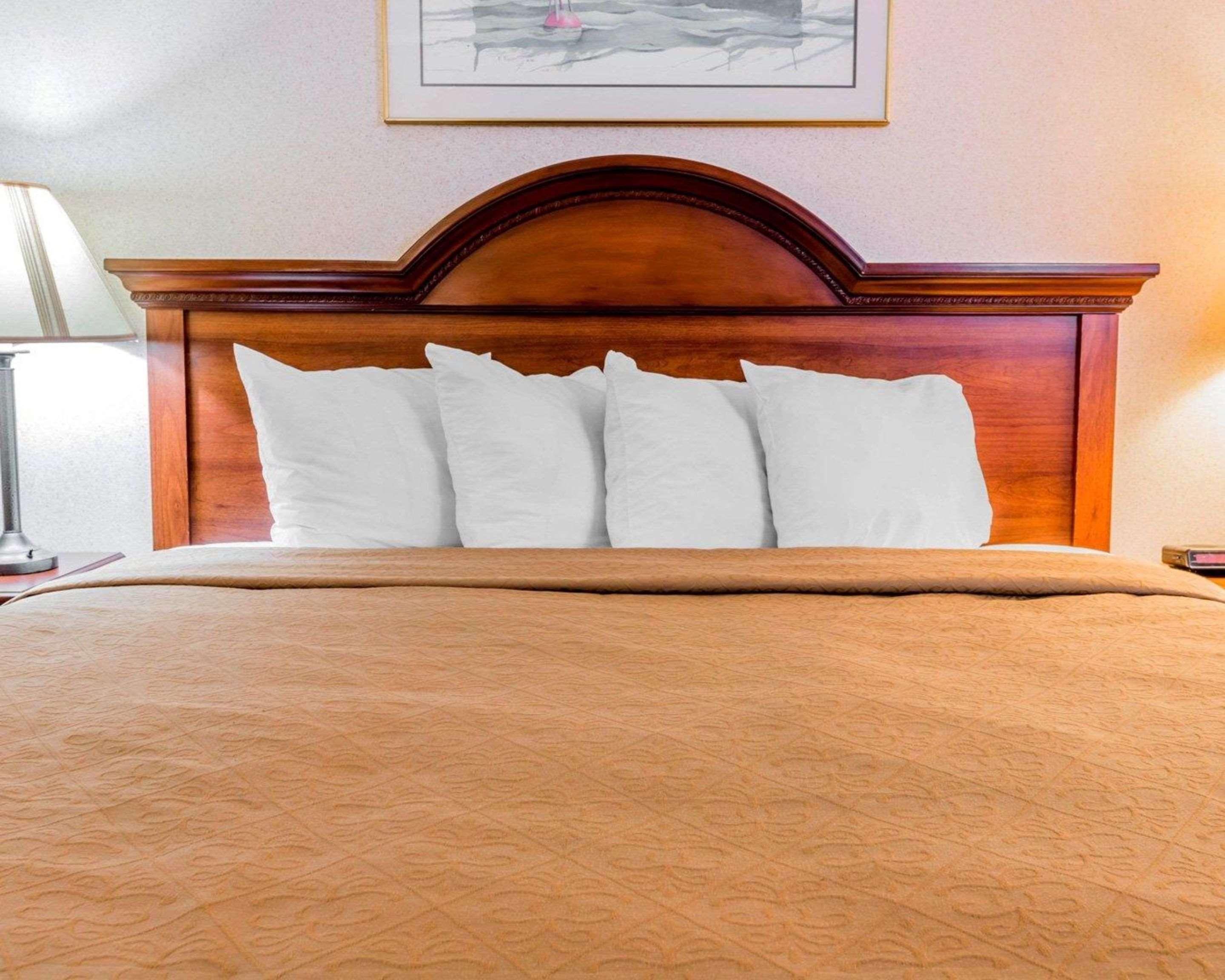 Quality Inn Grand Rapids North Walker Kültér fotó